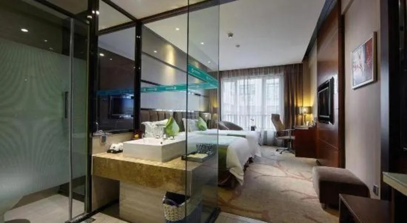 Bed in Liwan International Hotel Chengdu