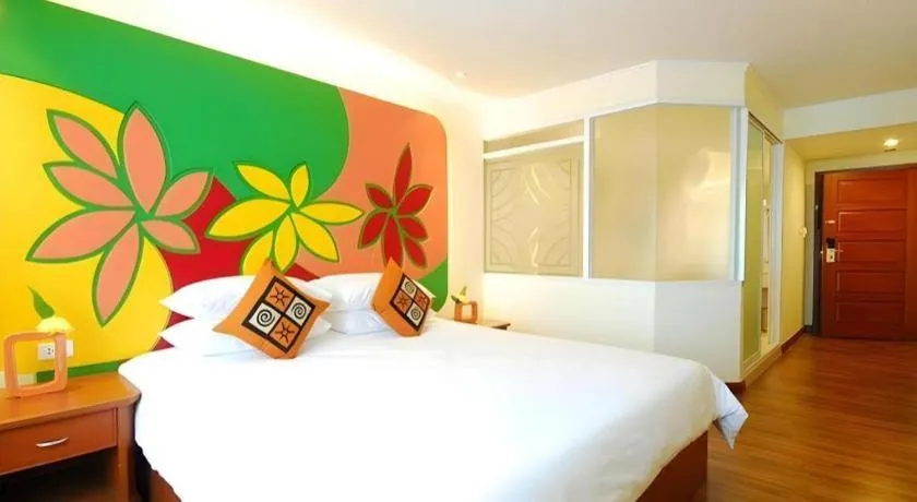 Bed in Hip Hotel Bangkok