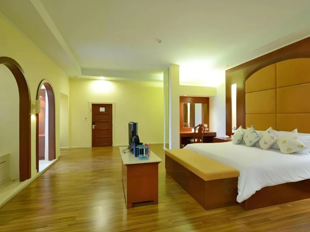 Bed in Hip Hotel Bangkok