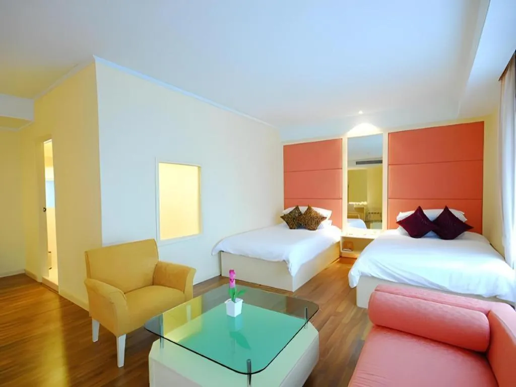 Bed in Hip Hotel Bangkok