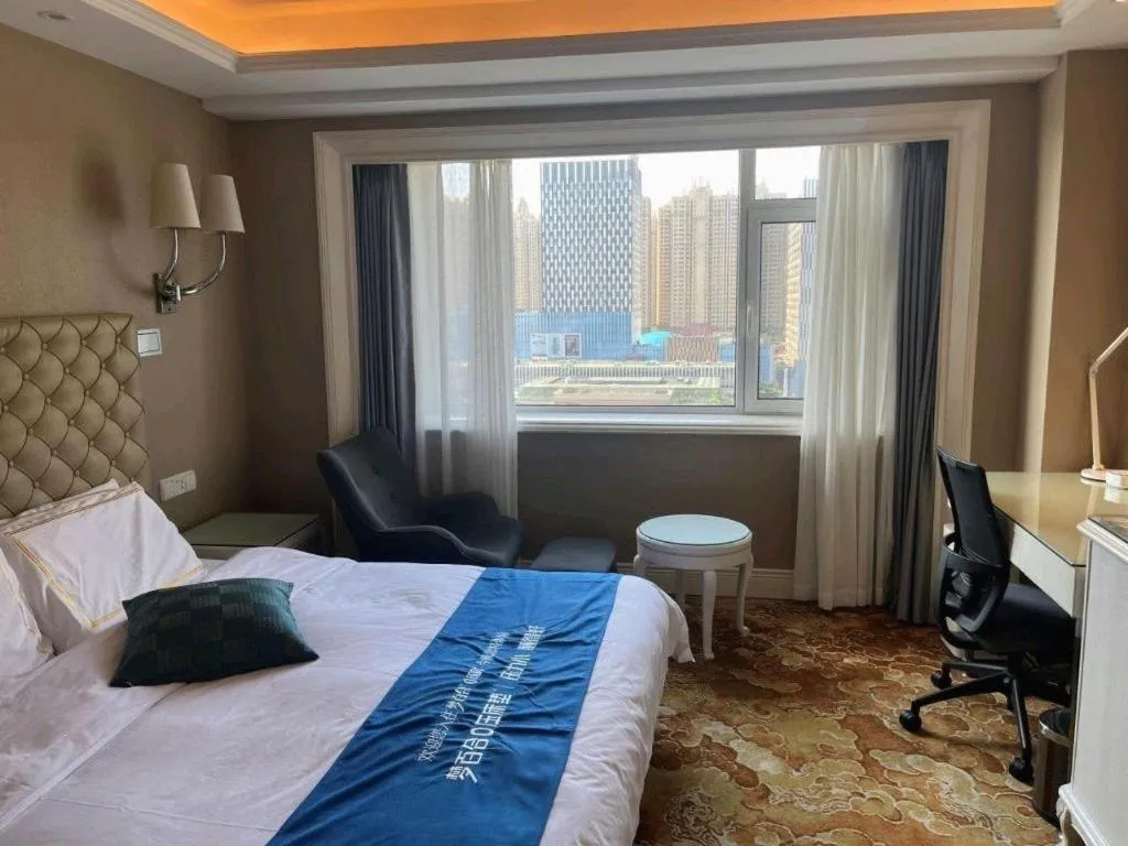 Bed in Yantai Bihai Hotel