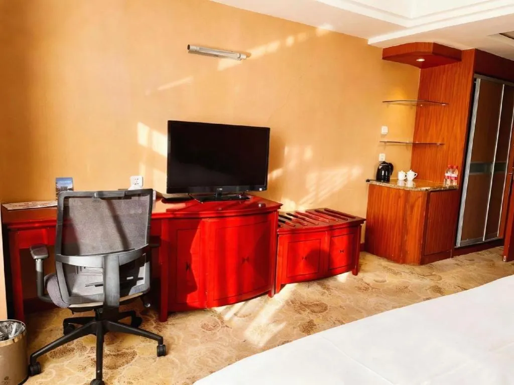 Bed in Yantai Bihai Hotel