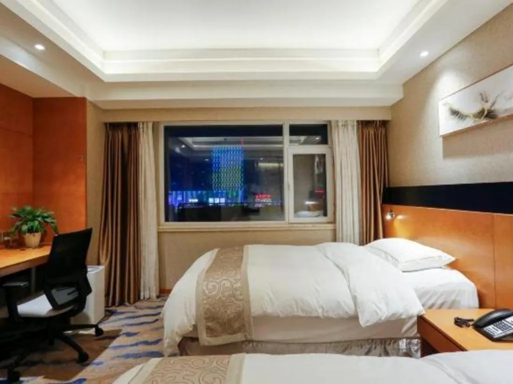 Bed in Yantai Bihai Hotel