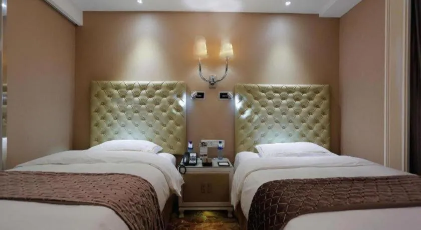 Bed in Yantai Bihai Hotel