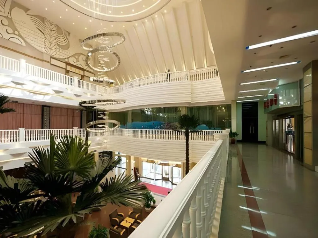 Yantai Bihai Hotel