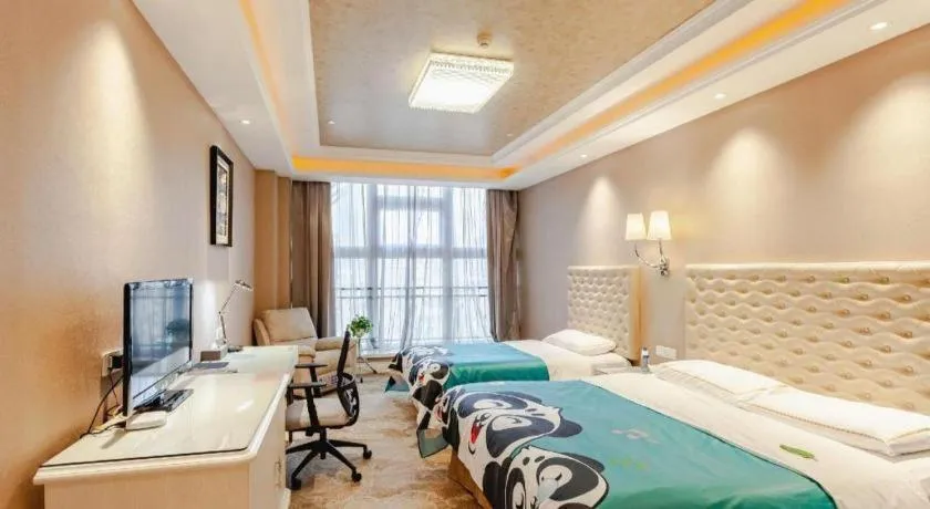 Bed in Yantai Bihai Hotel