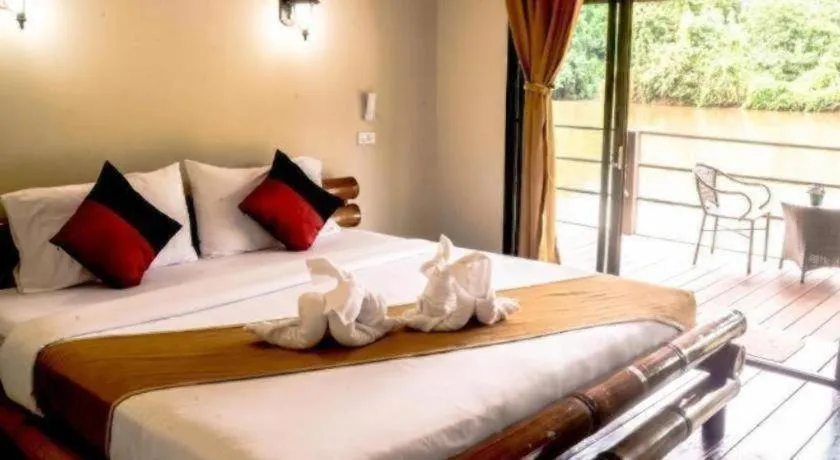 Bed in Banana Resort & Spa