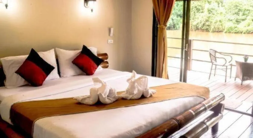 Bed in Banana Resort & Spa