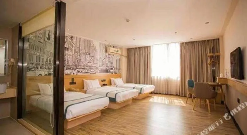 Bed in City Comfort Inn Guigang Tangren Street