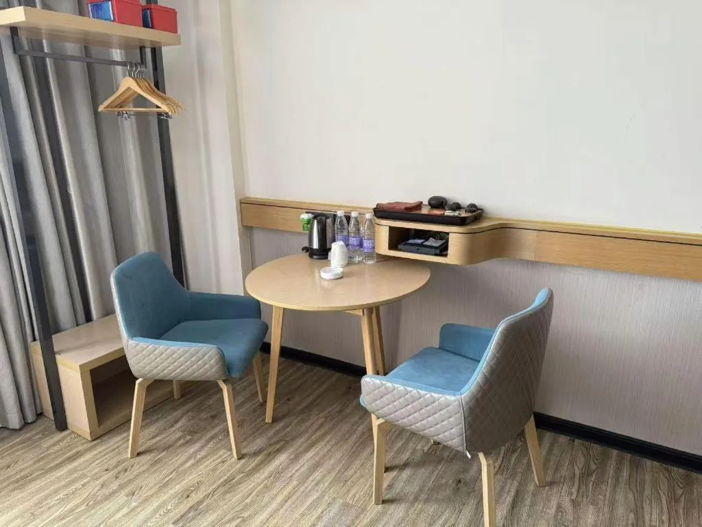 City Comfort Inn Guigang Tangren Street