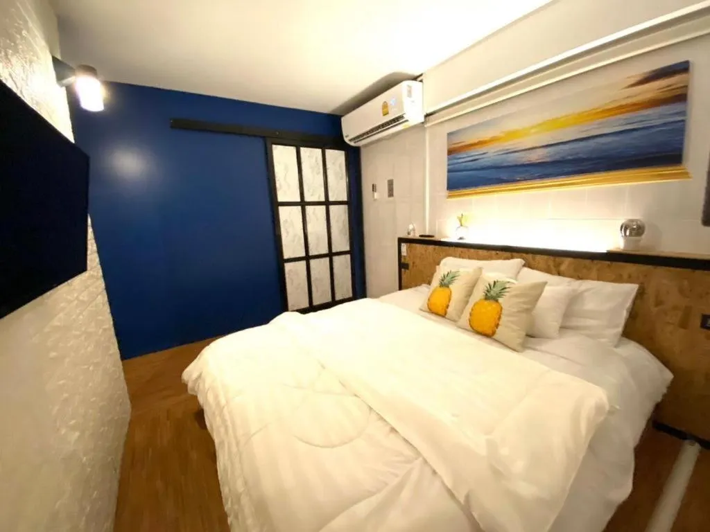 Bed in Near beach hostel