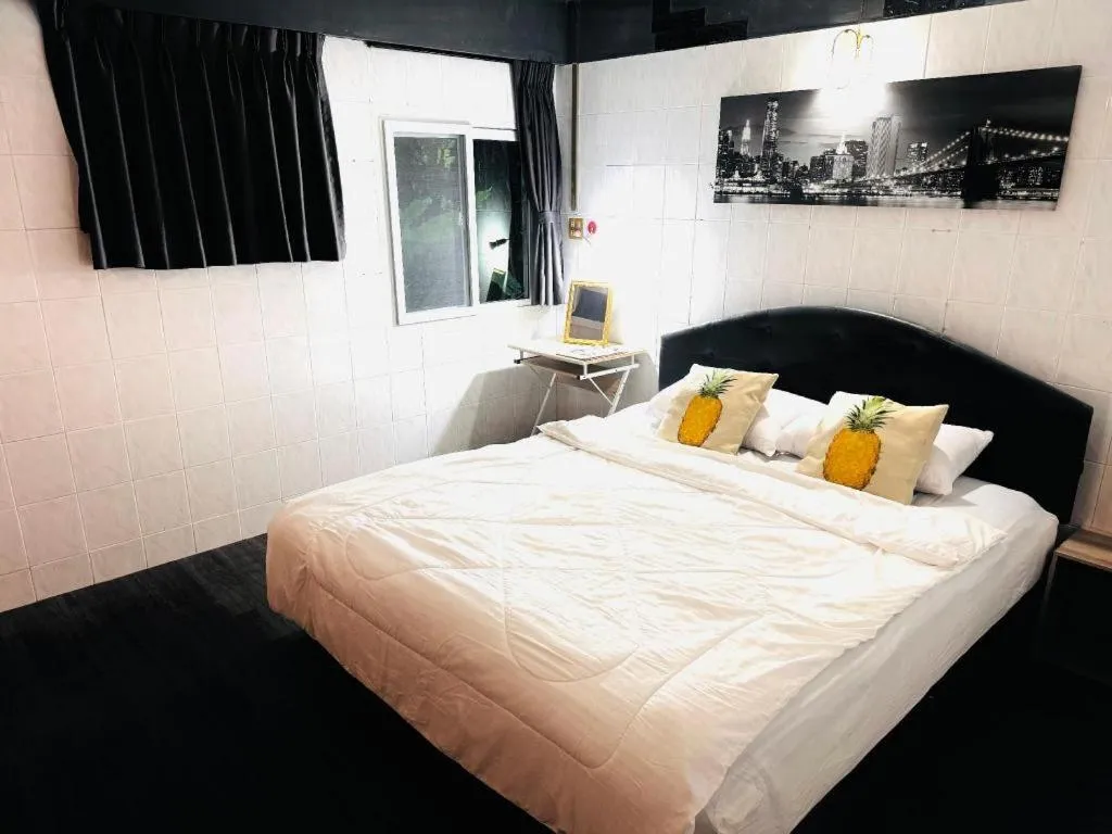 Bed in Near beach hostel