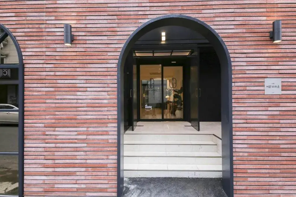 Hotel Urban Brown Hotel Urban Brown