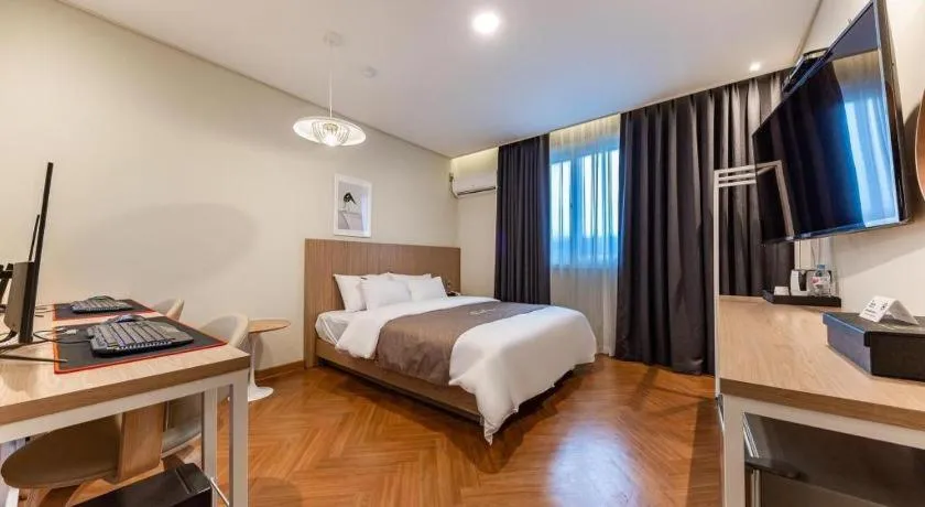 Bed in Hotel Urban Brown