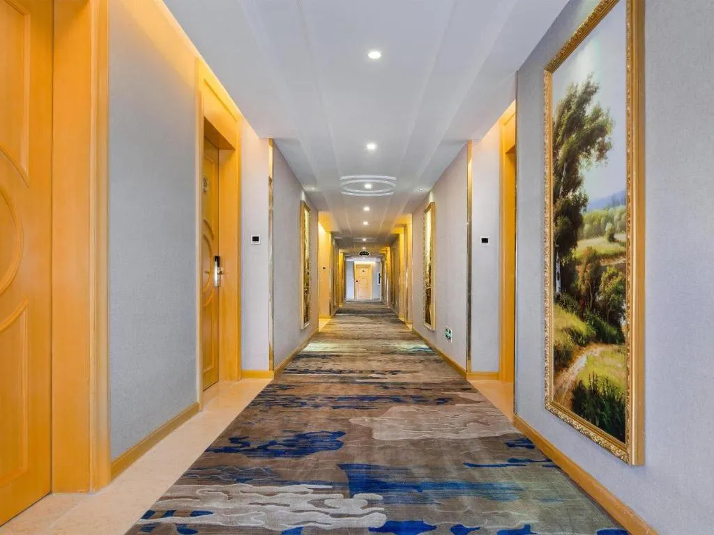 Vienna Hotel Shenzhen Longgang Dayun Center Branch