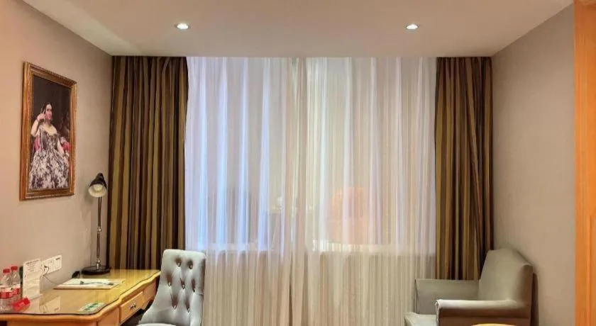 Vienna Hotel Shenzhen Longgang Dayun Center Branch