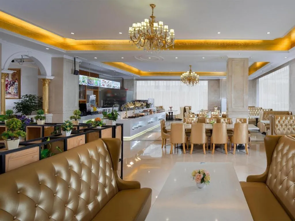 Vienna Hotel Shenzhen Longgang Dayun Center Branch