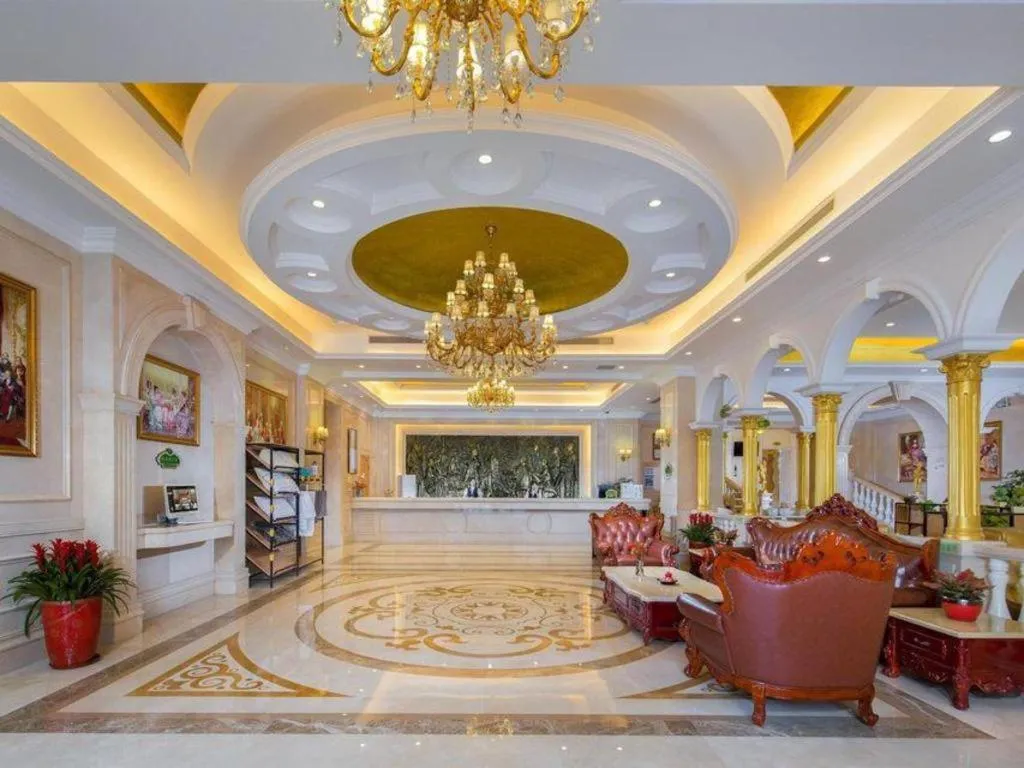 Vienna Hotel Shenzhen Longgang Dayun Center Branch