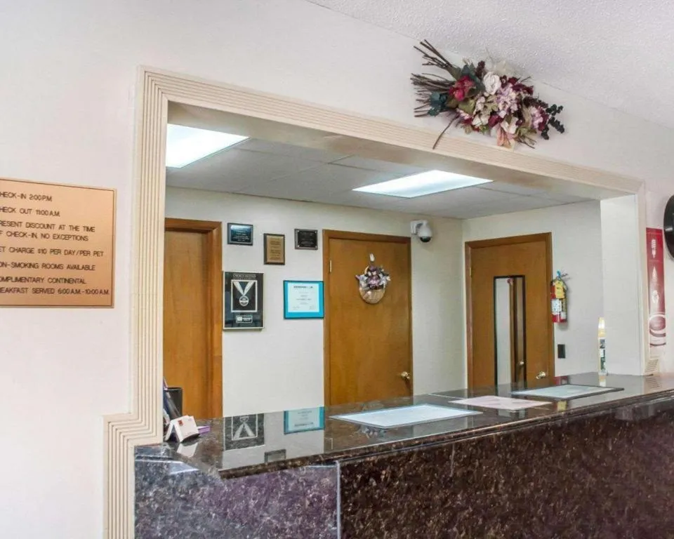 Econo Lodge Cuba I-86