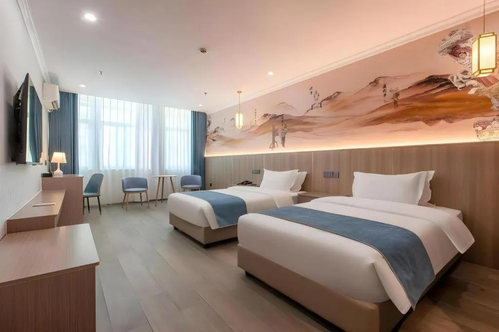 Bed in Carrianna Hotel