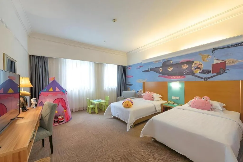 Bed in Carrianna Hotel