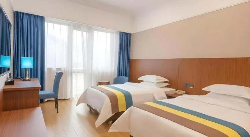 Bed in Carrianna Hotel