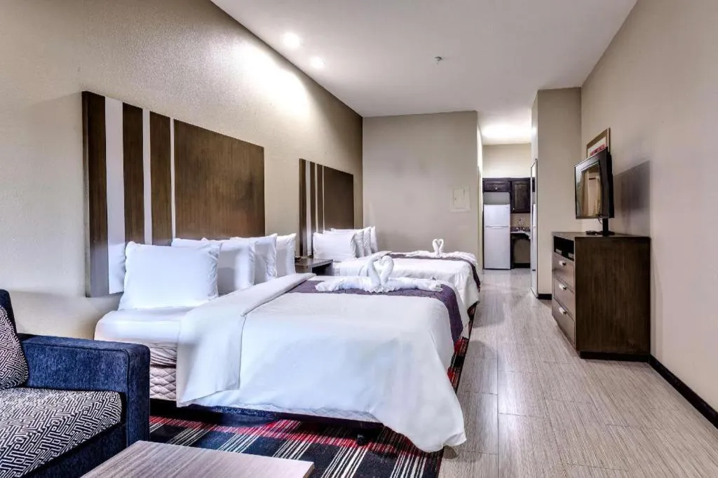 Bed in Americas Best Value Inn and Suites IAH Airport North