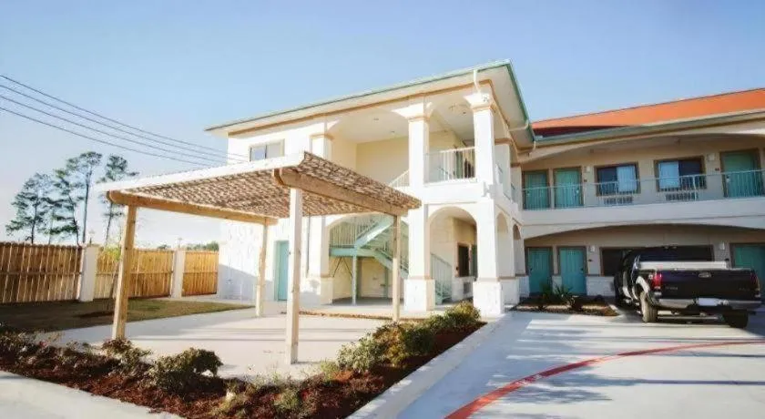 Americas Best Value Inn and Suites IAH Airport North