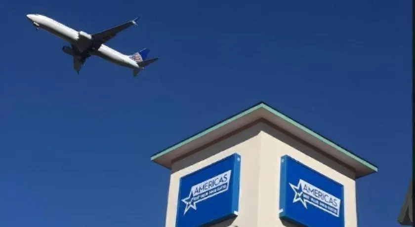 Americas Best Value Inn and Suites IAH Airport North