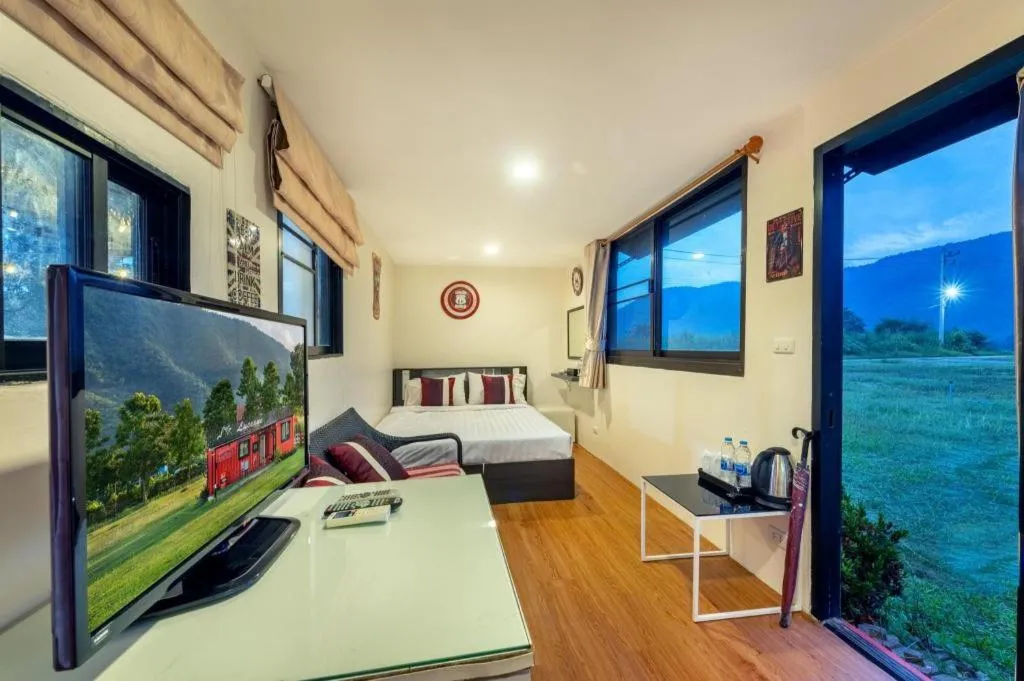 Bed in Lucerne Villa Resort