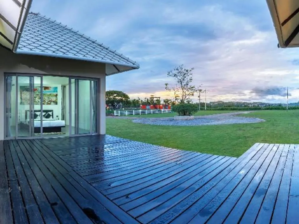 Lucerne Villa Resort