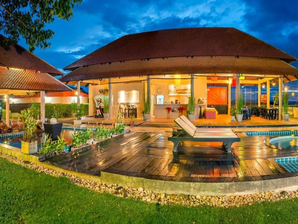 Lucerne Villa Resort