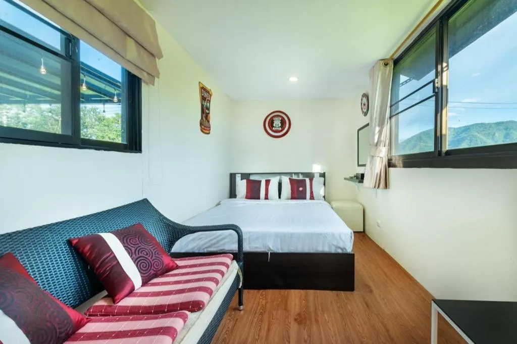 Bed in Lucerne Villa Resort