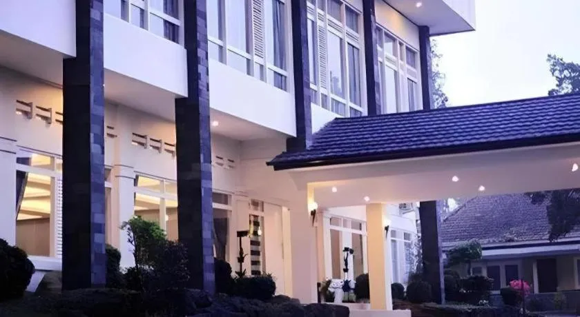 Selabintana Conference Resort