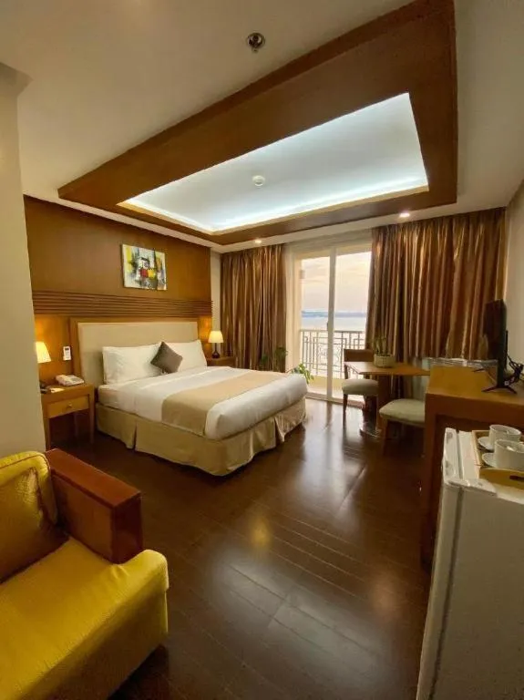 Bed in Subic Grand Harbour Hotel Subic Bay