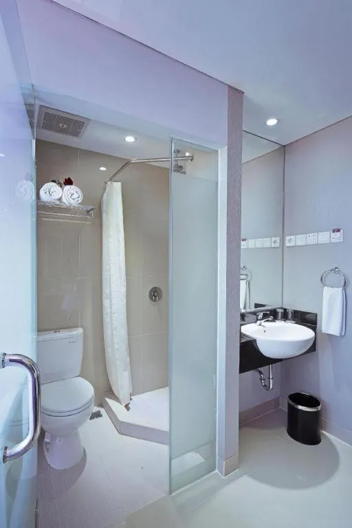 G Suites Hotel By AMITHYA