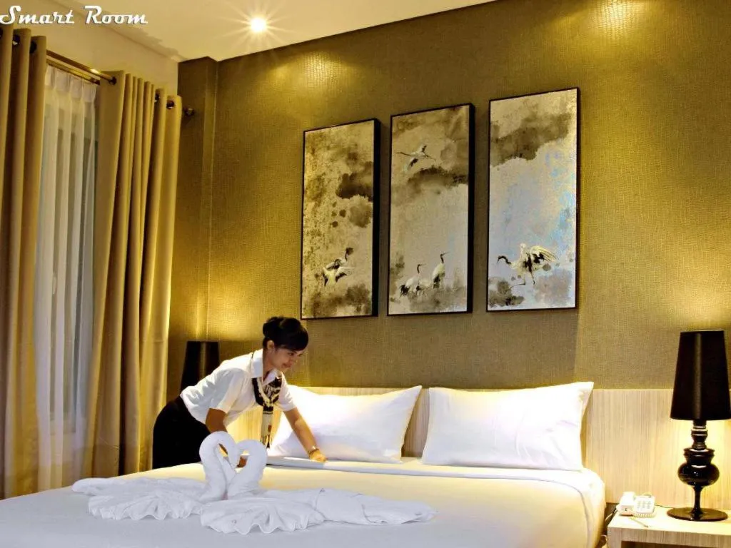 Bed in HW Hotel Padang