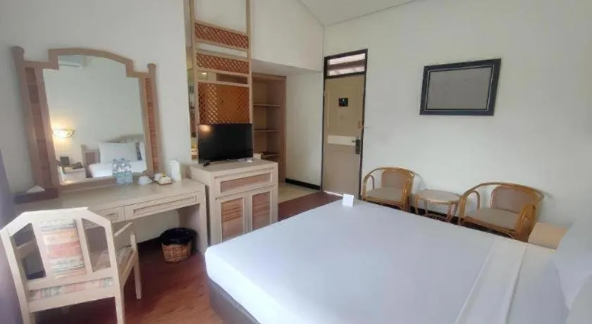 Bed in eL Hotel Kartika Wijaya Batu