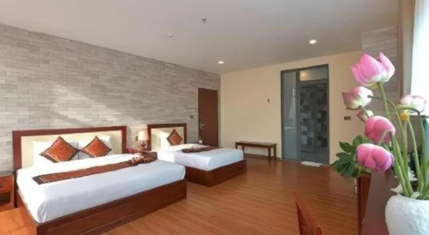 Bed in Tan Binh Hotel
