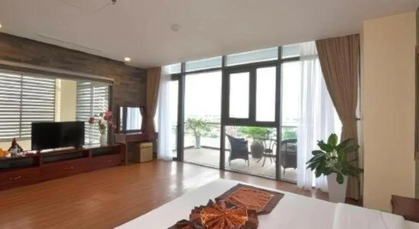 Bed in Tan Binh Hotel