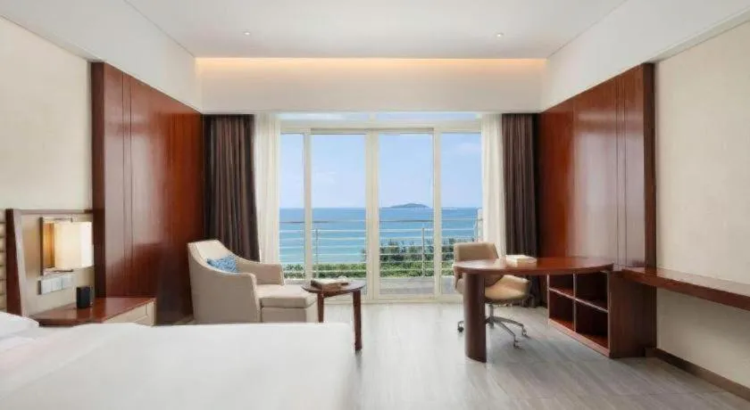 Bed in Grand Soluxe Hotel and Resort Sanya