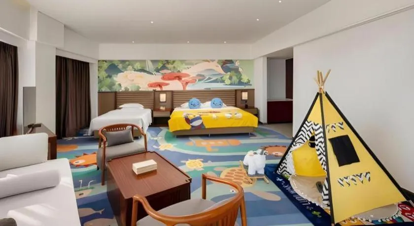 Bed in Grand Soluxe Hotel and Resort Sanya