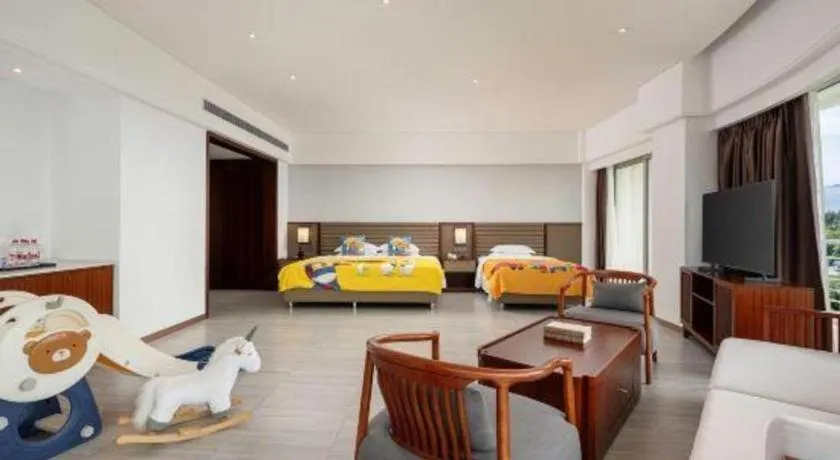 Bed in Grand Soluxe Hotel and Resort Sanya