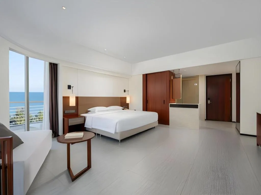 Bed in Grand Soluxe Hotel and Resort Sanya