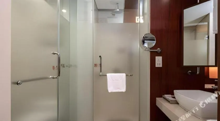 Grand Soluxe Hotel and Resort Sanya