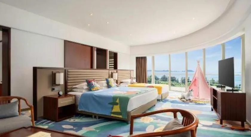 Bed in Grand Soluxe Hotel and Resort Sanya