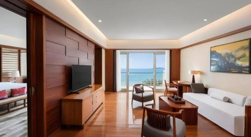 Bed in Grand Soluxe Hotel and Resort Sanya