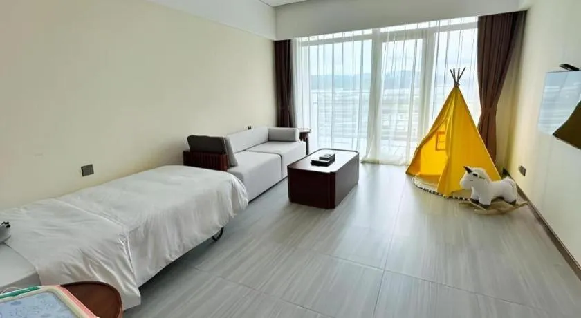 Bed in Grand Soluxe Hotel and Resort Sanya