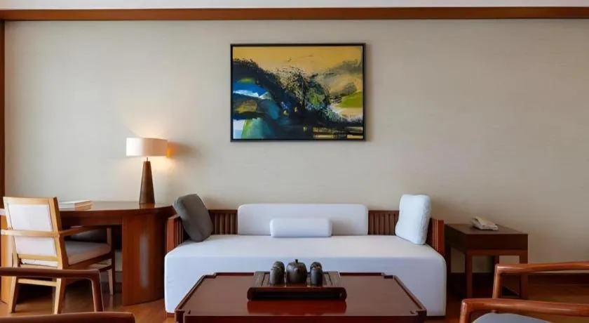 Bed in Grand Soluxe Hotel and Resort Sanya