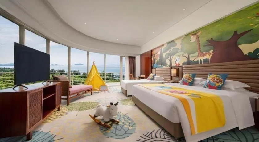 Bed in Grand Soluxe Hotel and Resort Sanya